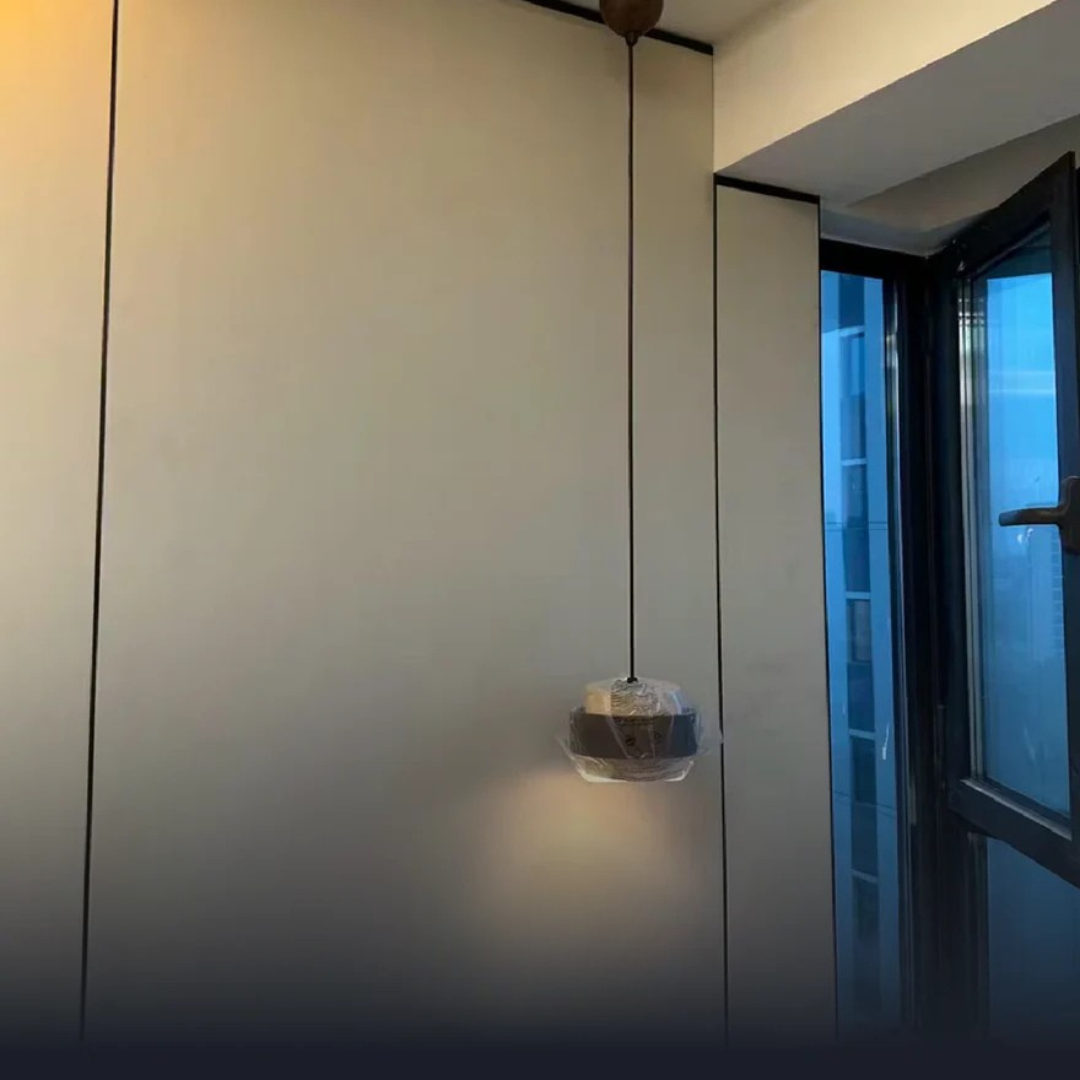 Tiffany Pendelleuchte | Die perfekte Balance zwischen skandinavischer Ruhe und japanischer Eleganz.