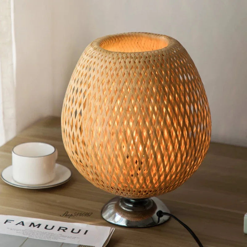 Chantel | Handgefertigte Luxus-Tischlampe aus Bambus