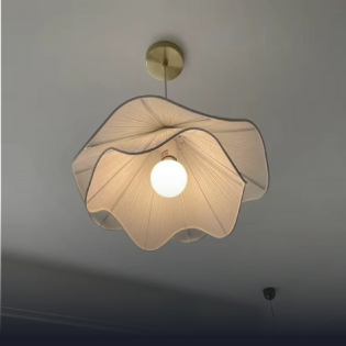 Fiona – Hängelampe im Japandi-Stil Ruhe, Schlichtheit und raffinierte Eleganz – in einer Lichtquelle.