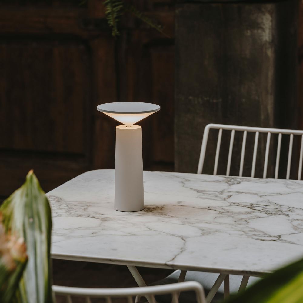 Elsa | Moderne Tafellamp met 360°  draaibaar deel