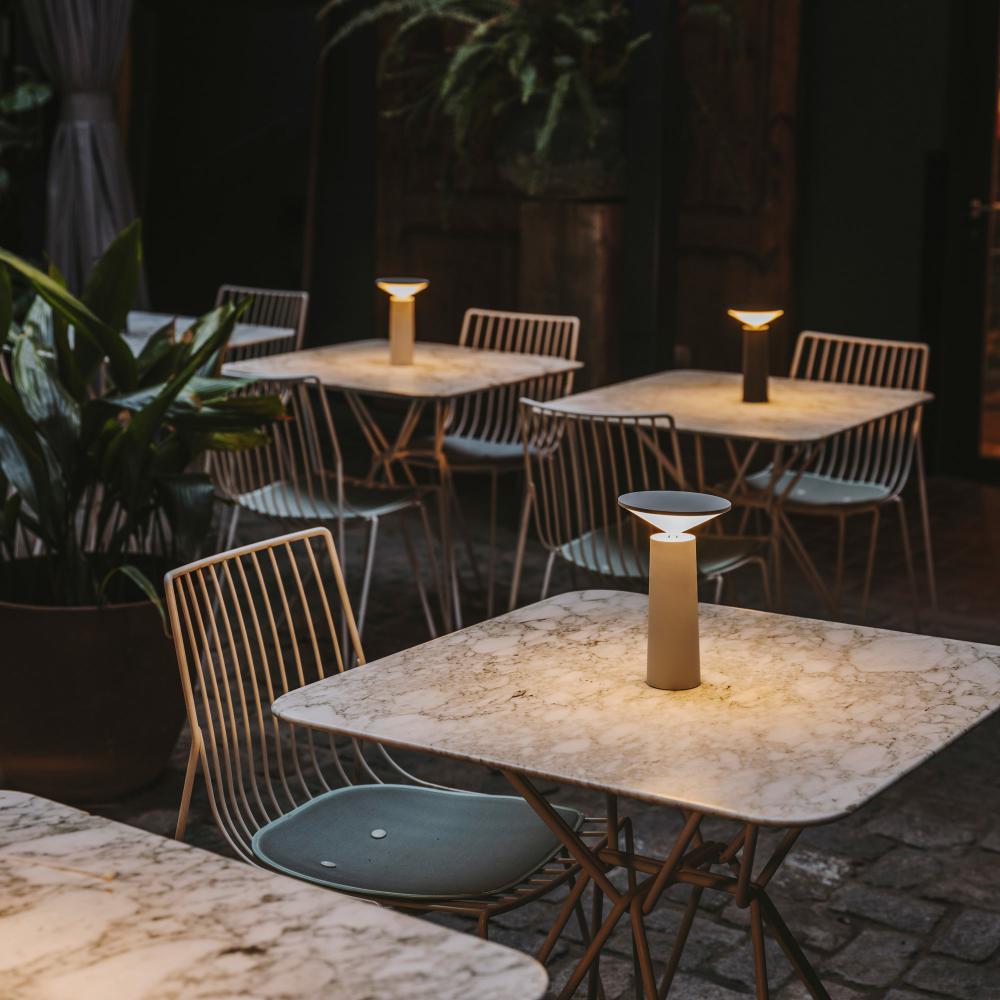 Elsa | Moderne Tafellamp met 360°  draaibaar deel