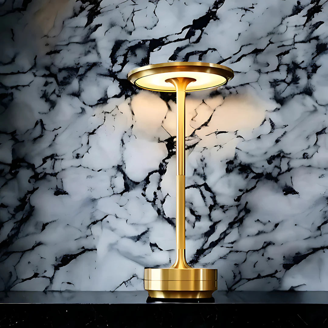 Ingeborg | Elegante Retro-Tischlampe aus Kopenhagen. Angebot (1+1 gratis)